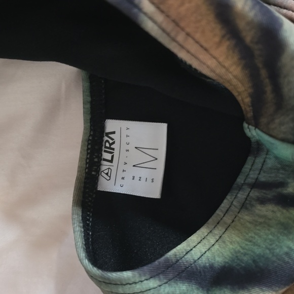 Bathing suit - Picture 2 of 4